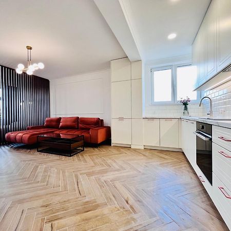 Apartamenty Lubin - Noclegi Lubin エクステリア 写真