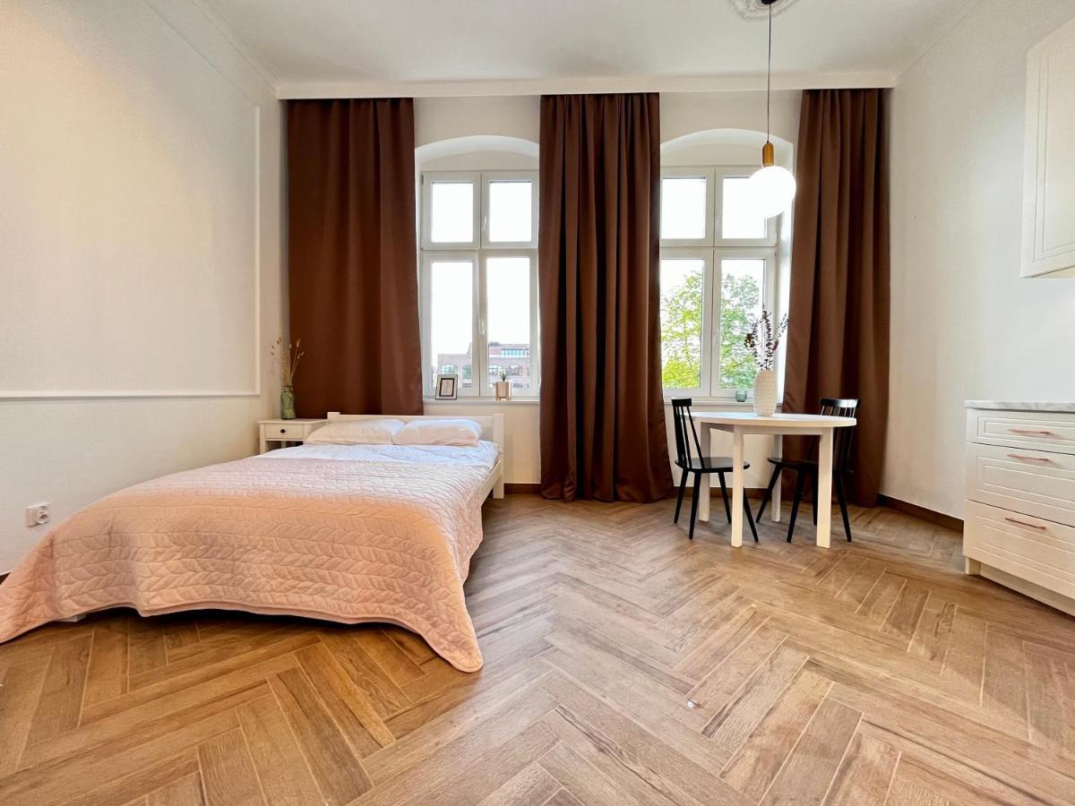Apartamenty Lubin - Noclegi Lubin エクステリア 写真