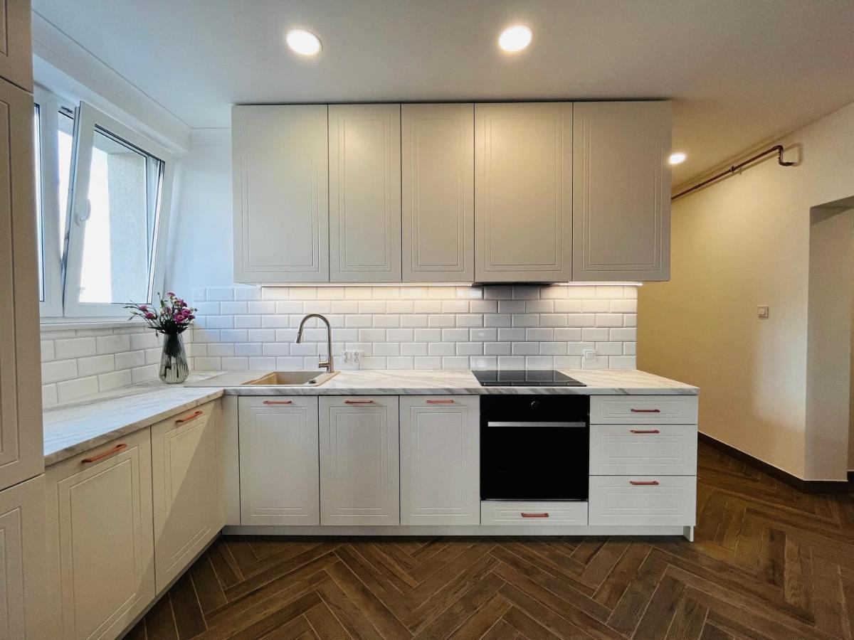 Apartamenty Lubin - Noclegi Lubin エクステリア 写真