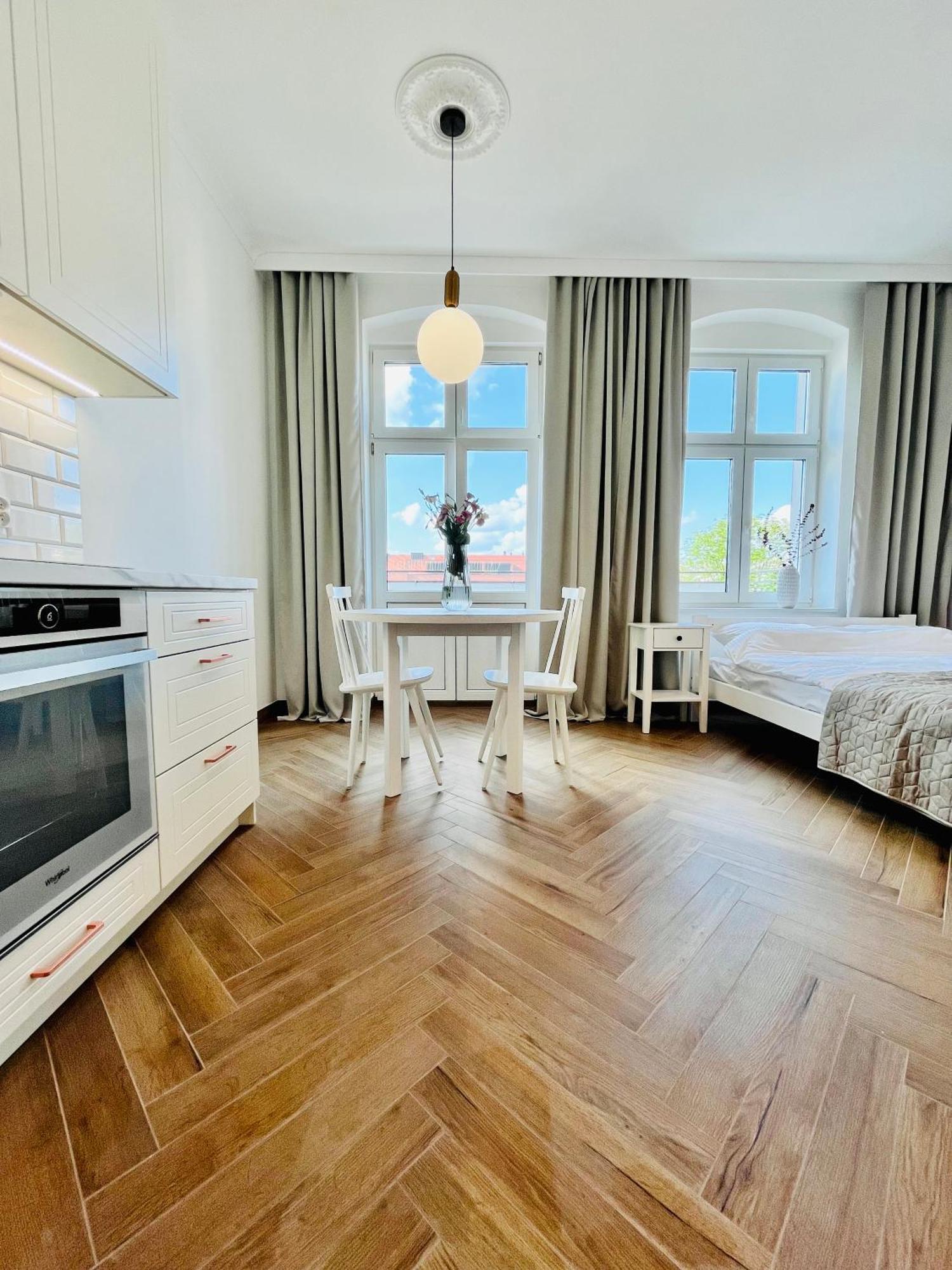 Apartamenty Lubin - Noclegi Lubin エクステリア 写真