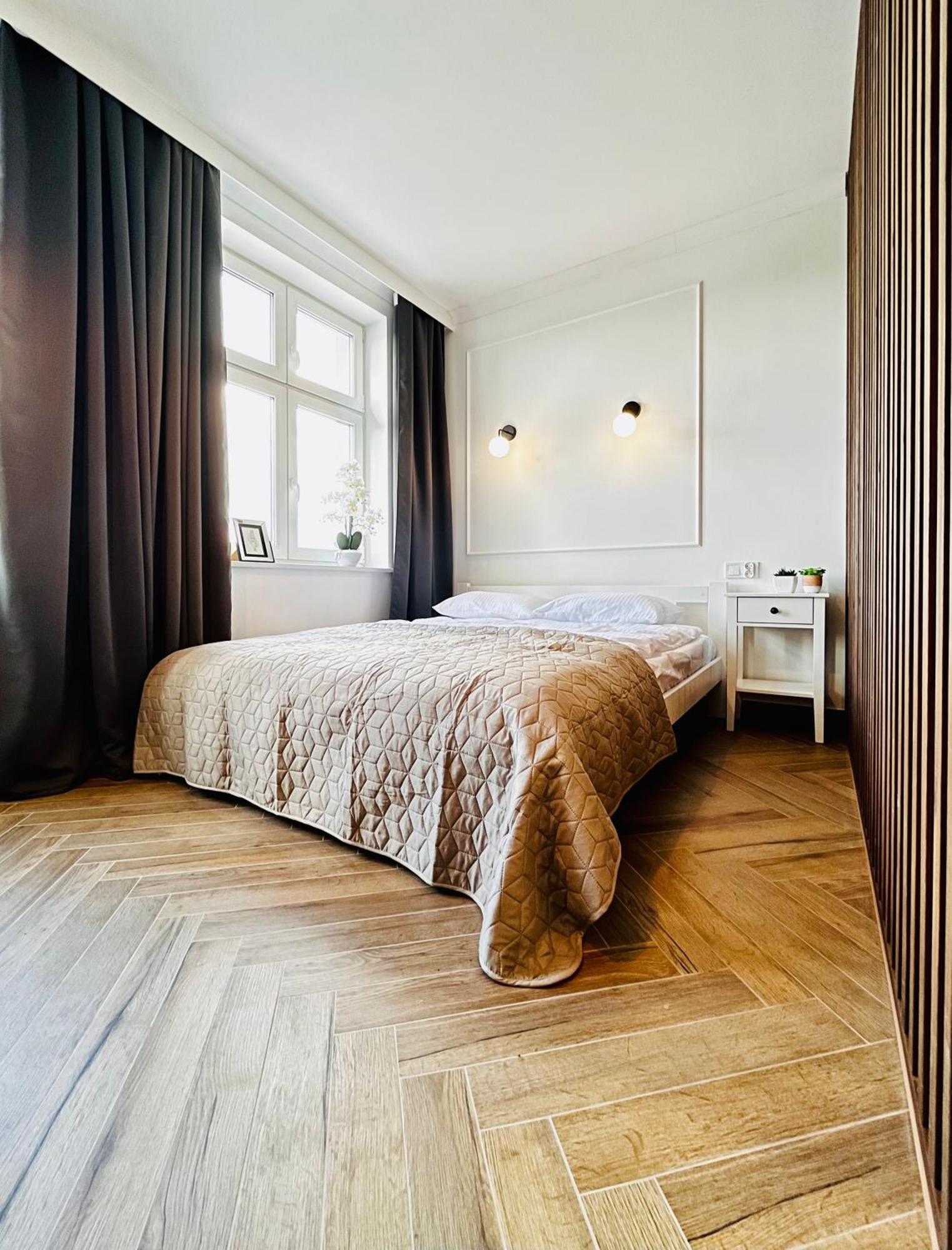 Apartamenty Lubin - Noclegi Lubin エクステリア 写真