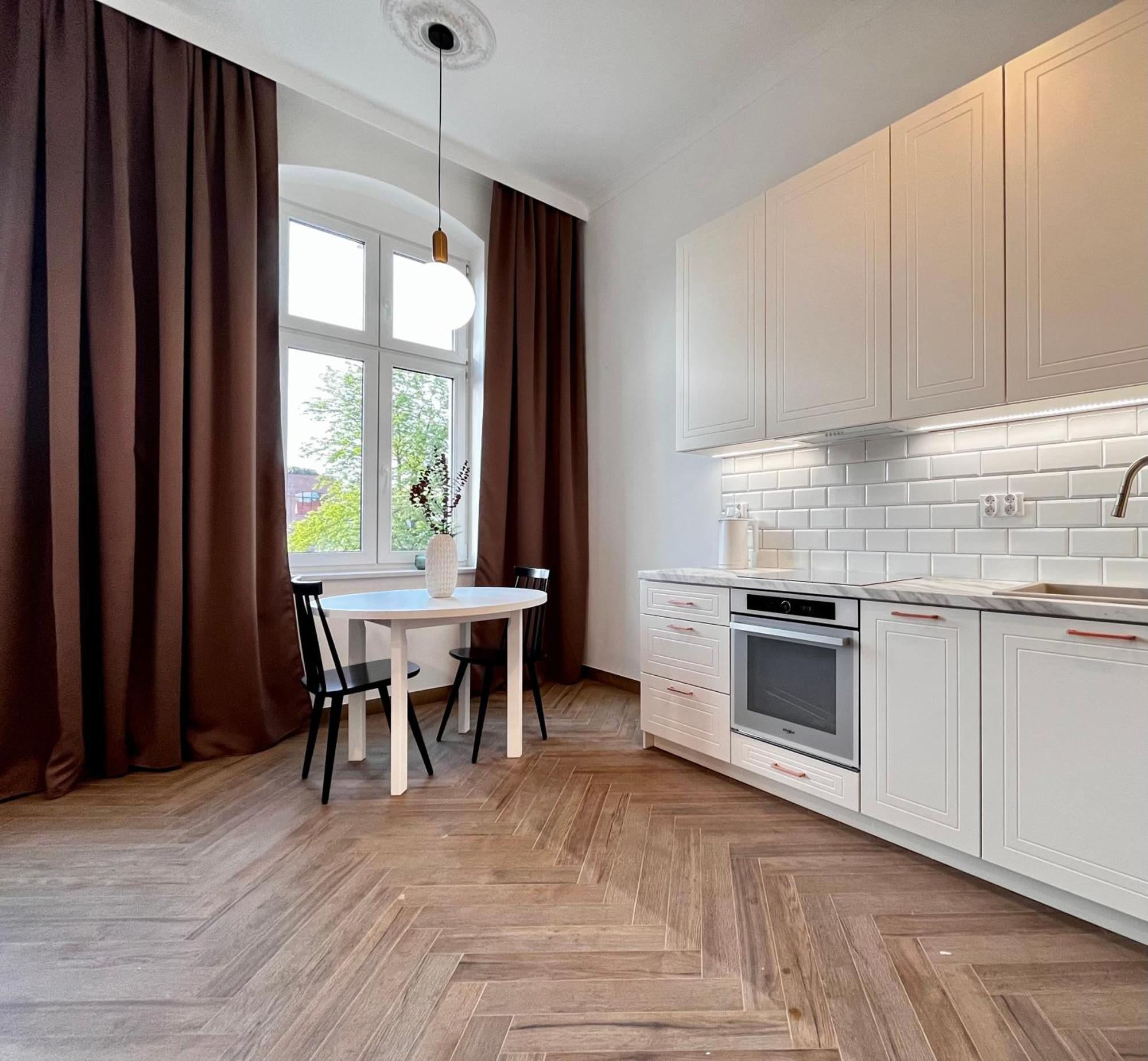Apartamenty Lubin - Noclegi Lubin エクステリア 写真